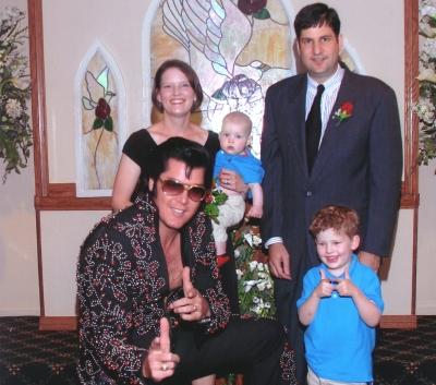 vegas wedding elvis. Las Vegas Elvis Wedding