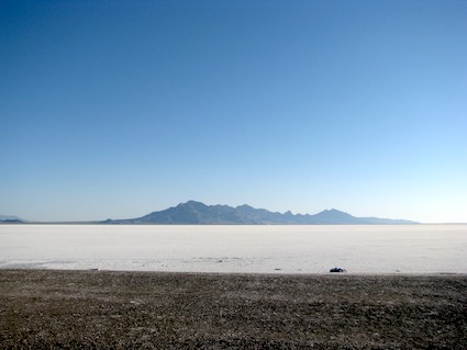 Bonneville Salt Flats, Wendover, Utah (with map, video & photos)